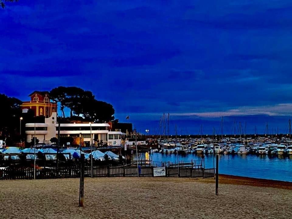 1Ra Linea Platja De Sant Feliu Apartment Sant Feliu de Guíxols Ngoại thất bức ảnh